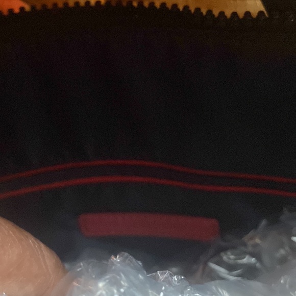 Tommy Hilfiger bag 13X 9 1/2” in size - Picture 8 of 12